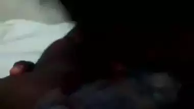 Dirty Kannada sex video of a girl sucking dick and toe