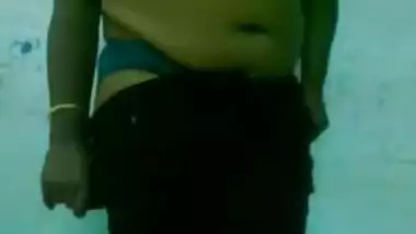 Indian Aunty 1064
