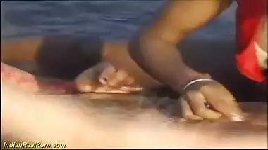 Goa ki girls ka sea beach par videshi se group sex