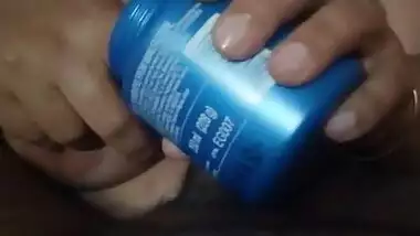 Desi chubby BBW bhabhi massage dick with oil Indian 