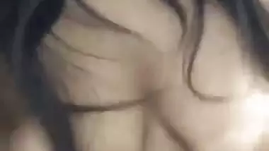 Srilankan virgin girl sucking her big boobs MMS