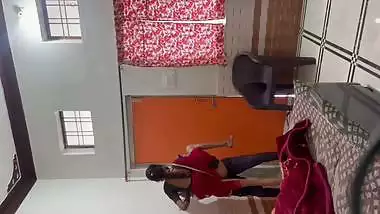 Tall bhabhi quick sex with ex-lover at home viral xxx