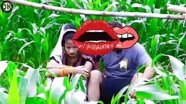 Indian lady farm working outdoor sex video