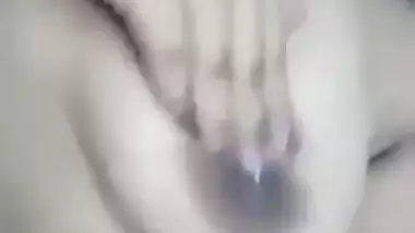 Beautiful bhabhi fingering