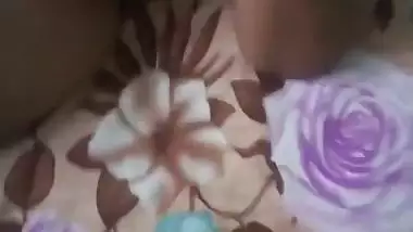 South Indian lady drinks her stepson’s thick cum