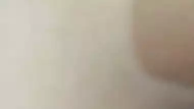 Unmarried couple’s hotel sex MMS in the doggy style