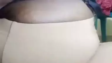 Indian desi aunty hot boobs and licking milk