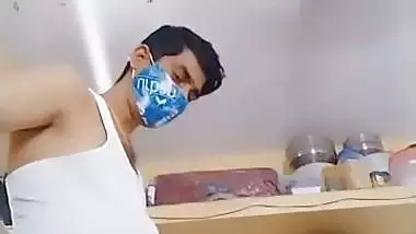 Beautiful wife’s desi sex MMS with her horny husband