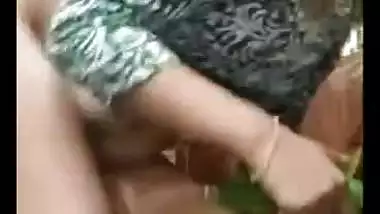 Horny slut masturbating fuck holes for double pleasure