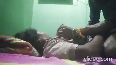 Tamil wife boob sucking by husband viral midnight sex