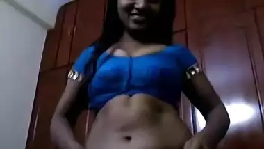A boss strips and fucks his employee in a Telugu sex video