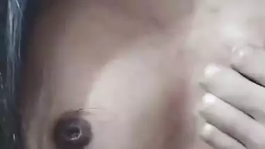 Tiny tits Bangladeshi sex girlfriend viral topless